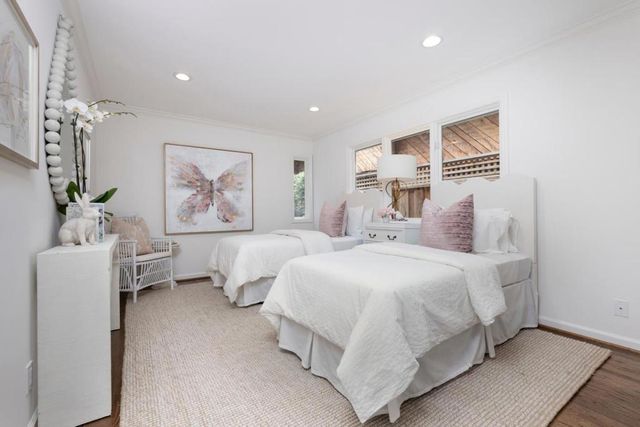 165 Pepper Avenue, Burlingame, CA 94010