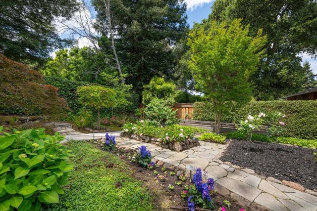 165 Pepper Avenue, Burlingame, CA 94010