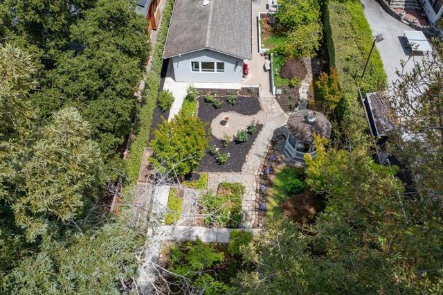165 Pepper Avenue, Burlingame, CA 94010