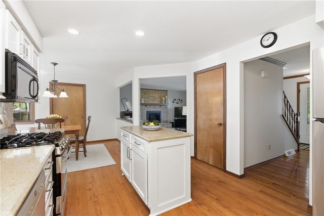 133 Village Drive, Cranberry Twp, PA 16066