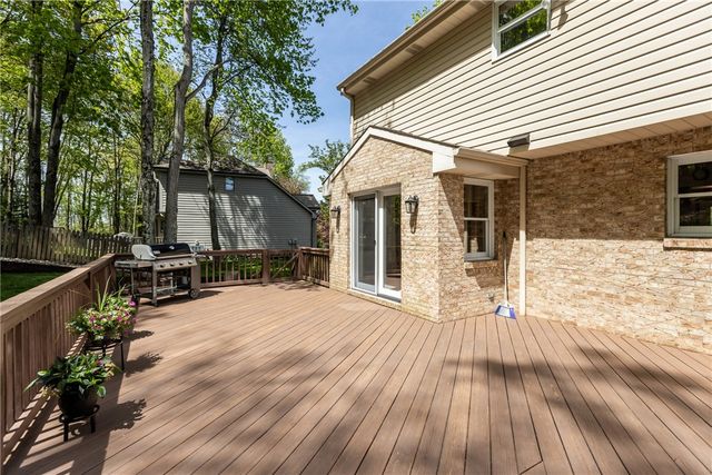 133 Village Drive, Cranberry Twp, PA 16066