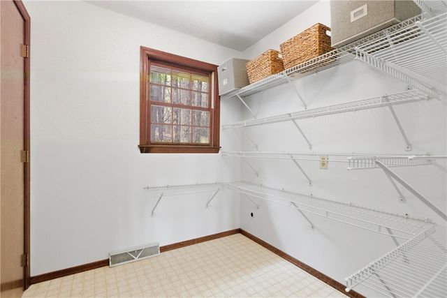 133 Village Drive, Cranberry Twp, PA 16066