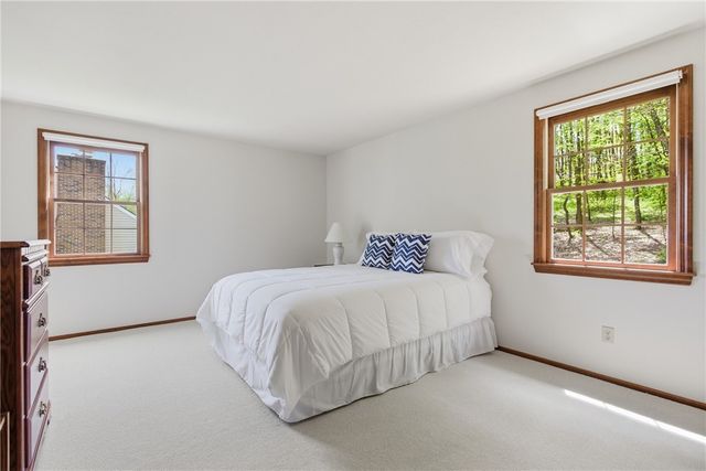133 Village Drive, Cranberry Twp, PA 16066