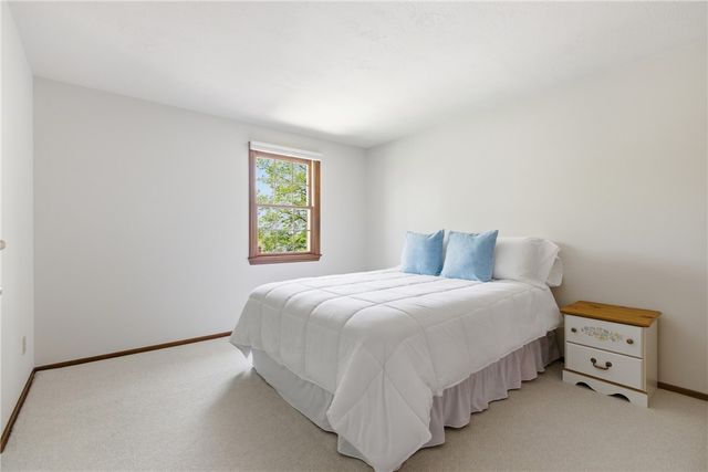 133 Village Drive, Cranberry Twp, PA 16066