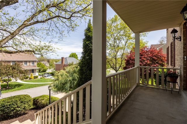133 Village Drive, Cranberry Twp, PA 16066
