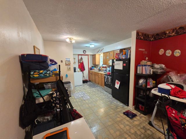 899 W RAINES RD W, Memphis, TN 38109