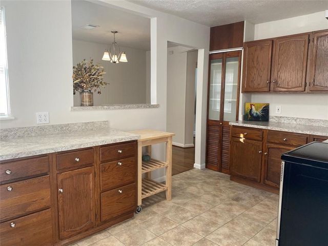 1938 Coulcrest Drive, Houston, TX 77055