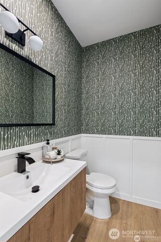 4002 Courtland Place S, Seattle, WA 98118