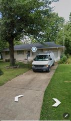 10309 Durness Drive, St Louis, MO 63137