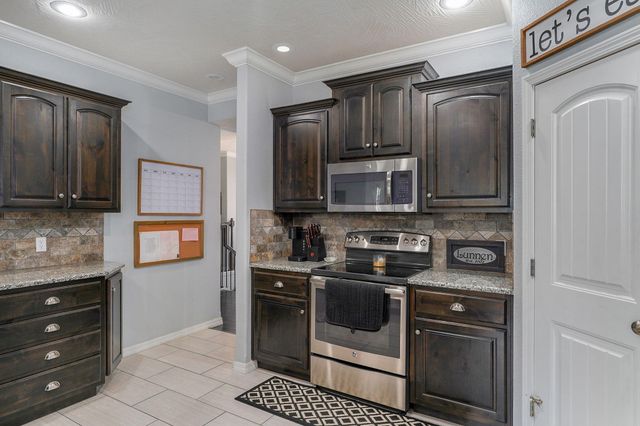 5390 S Oxynard Street, Springfield, MO 65810
