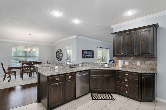5390 S Oxynard Street, Springfield, MO 65810