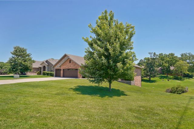 5390 S Oxynard Street, Springfield, MO 65810
