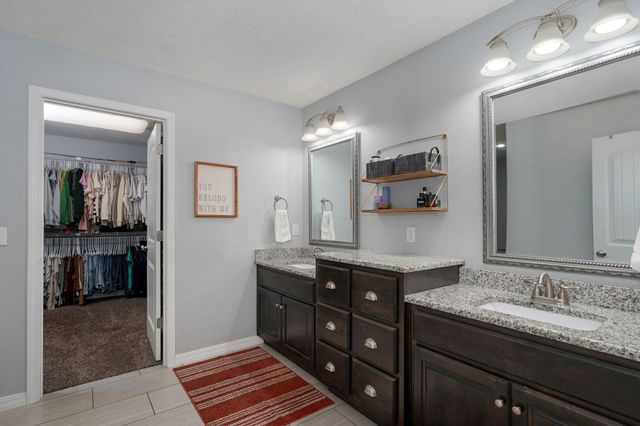 5390 S Oxynard Street, Springfield, MO 65810