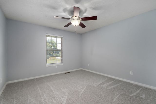 5390 S Oxynard Street, Springfield, MO 65810