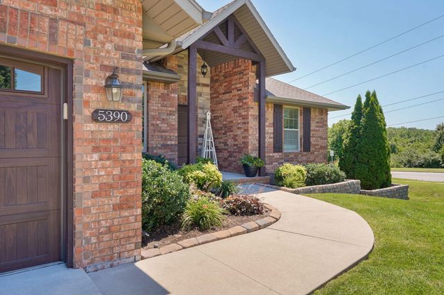 5390 S Oxynard Street, Springfield, MO 65810
