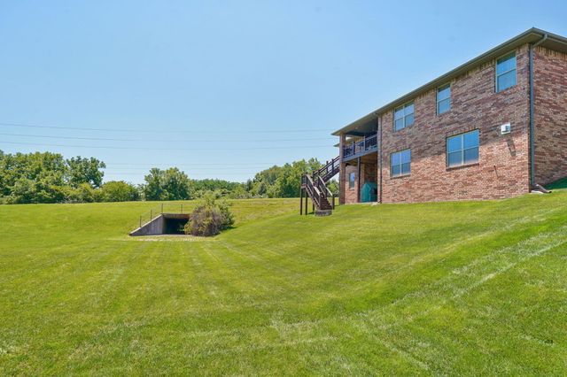 5390 S Oxynard Street, Springfield, MO 65810