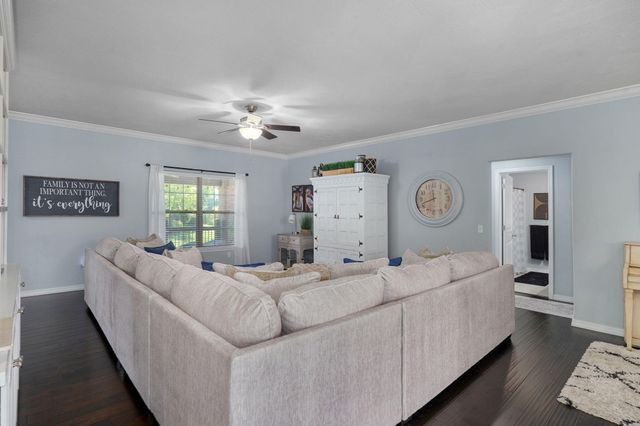 5390 S Oxynard Street, Springfield, MO 65810
