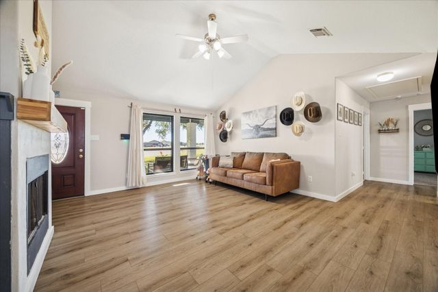 10503 Alex Drive, Needville, TX 77461