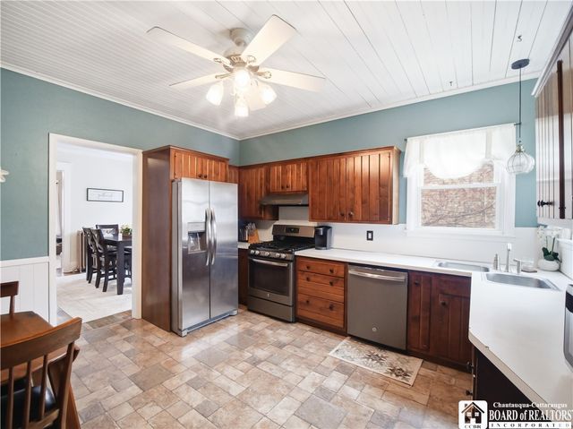 409 Eagle Street, Dunkirk, NY 14048