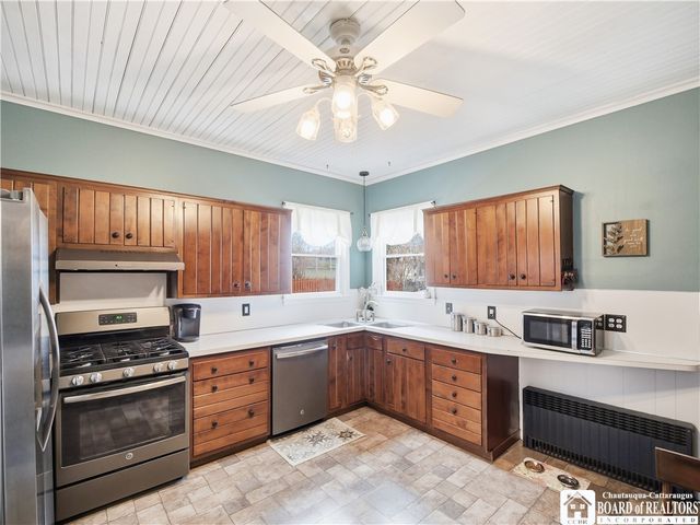 409 Eagle Street, Dunkirk, NY 14048