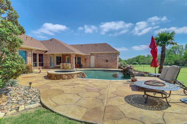 85 Stone Hinge Drive, Fairview, TX 75069