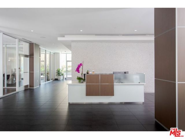 3460 W 7th Street 1008, Los Angeles, CA 90005