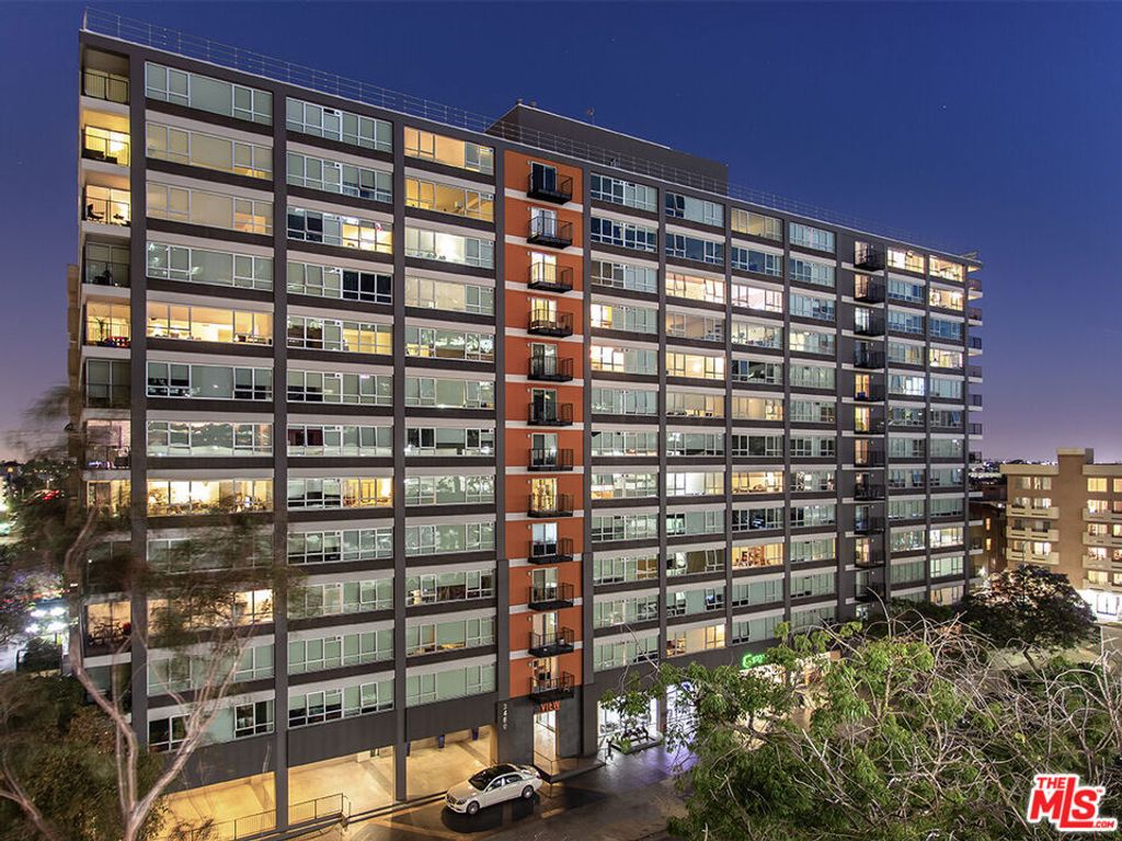 3460 W 7th Street 1008, Los Angeles, CA 90005