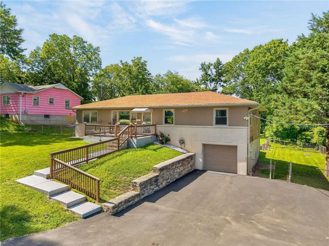 3506 Kimball Avenue, Kansas City, KS 66104