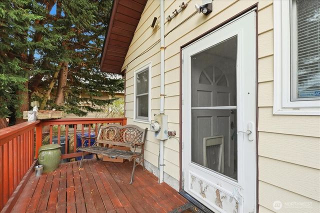 4518 S J Street, Tacoma, WA 98418