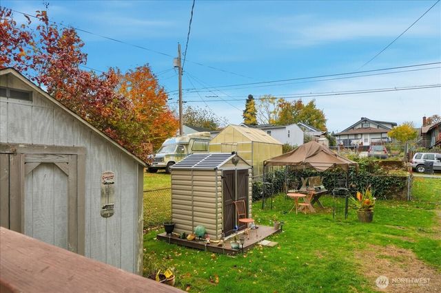 4518 S J Street, Tacoma, WA 98418