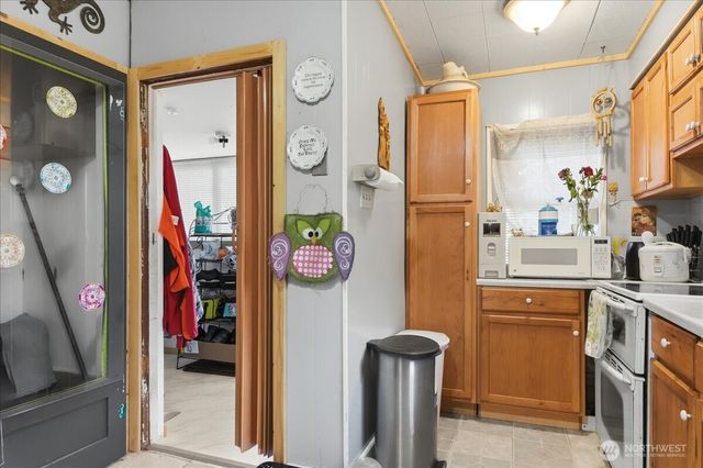 4518 S J Street, Tacoma, WA 98418