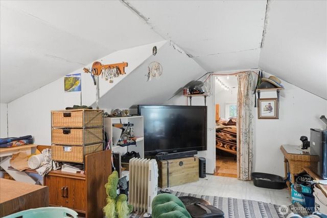 4518 S J Street, Tacoma, WA 98418