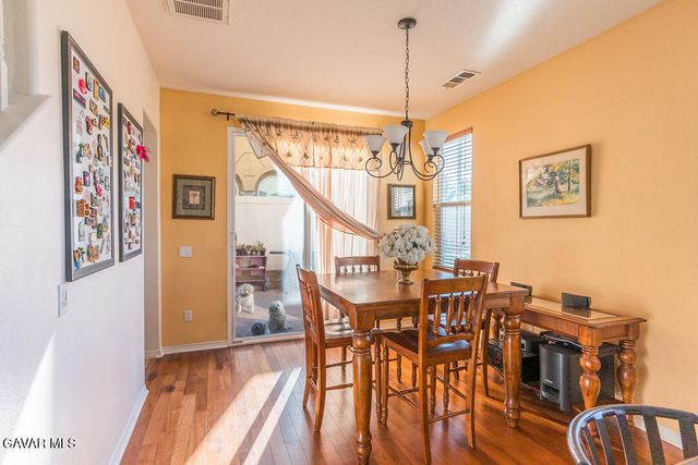 27117 Eden Court, Santa Clarita, CA 91350