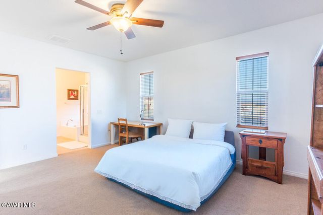 27117 Eden Court, Santa Clarita, CA 91350