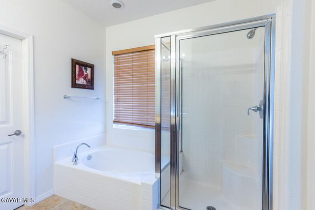 27117 Eden Court, Santa Clarita, CA 91350