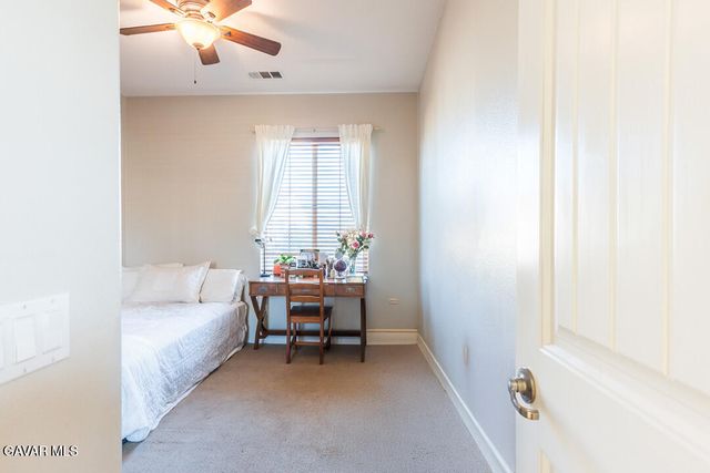 27117 Eden Court, Santa Clarita, CA 91350