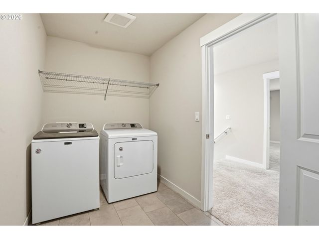 11788 Se HORSE TAIL FALLS Way, Happy Valley, OR 97086