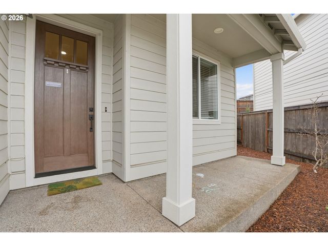 11788 Se HORSE TAIL FALLS Way, Happy Valley, OR 97086