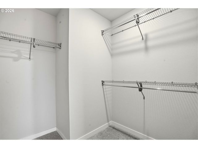 11788 Se HORSE TAIL FALLS Way, Happy Valley, OR 97086