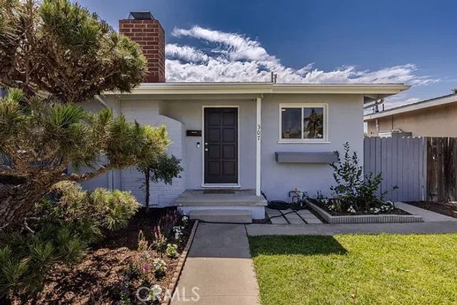 307 S Bel Air Street, Anaheim, CA 92804