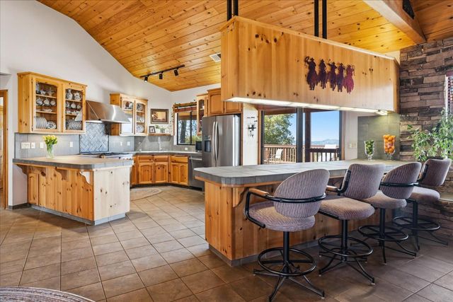 33393 Barn Owl Rd, Raymond, CA 93653