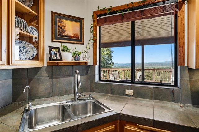 33393 Barn Owl Rd, Raymond, CA 93653