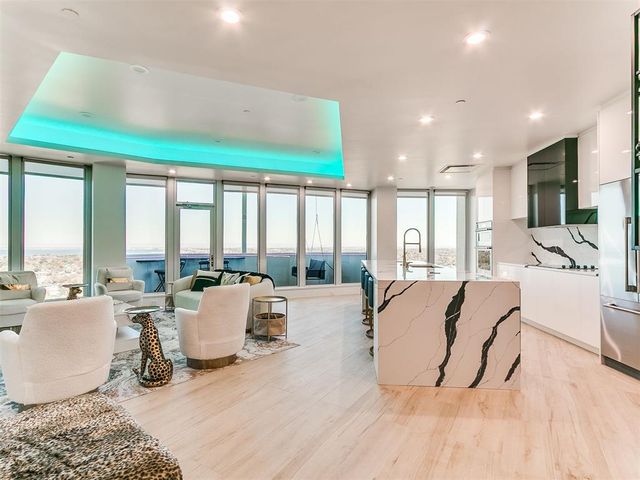 5900 Mosteller Drive 164, Oklahoma City, OK 73112