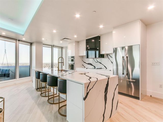 5900 Mosteller Drive 164, Oklahoma City, OK 73112