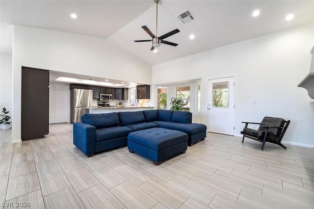 10380 Gilespie Street, Las Vegas, NV 89183