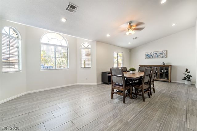 10380 Gilespie Street, Las Vegas, NV 89183