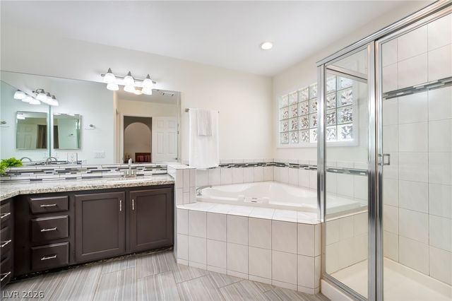 10380 Gilespie Street, Las Vegas, NV 89183