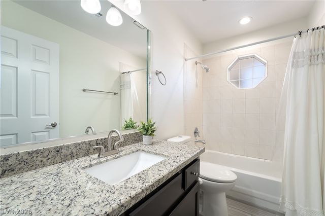 10380 Gilespie Street, Las Vegas, NV 89183