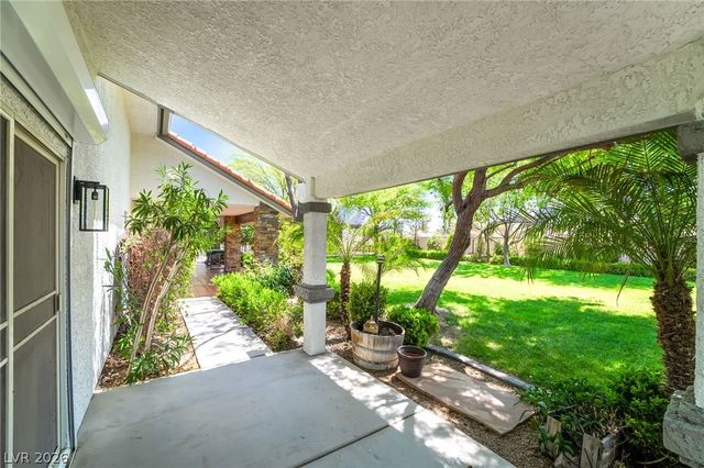 10380 Gilespie Street, Las Vegas, NV 89183
