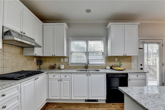 1400 Cresthaven Lane, Lawrenceville, GA 30043